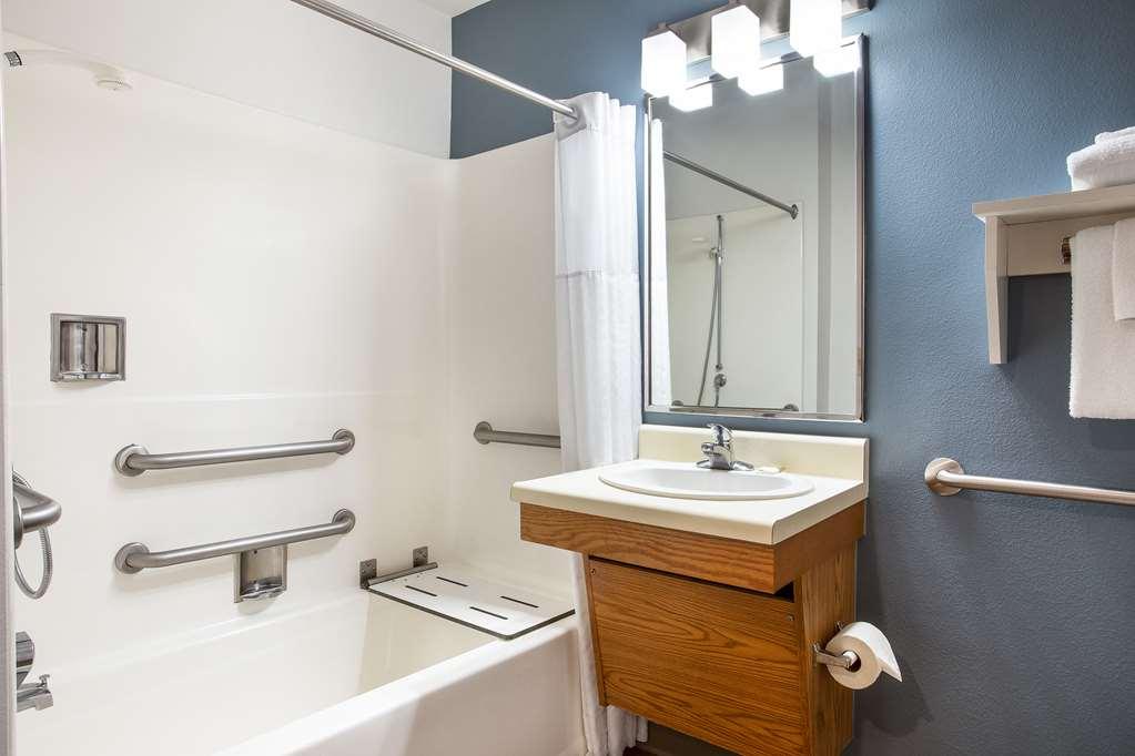 Extended Stay America Select Suites - Pensacola - Northeast Ferry Pass الغرفة الصورة